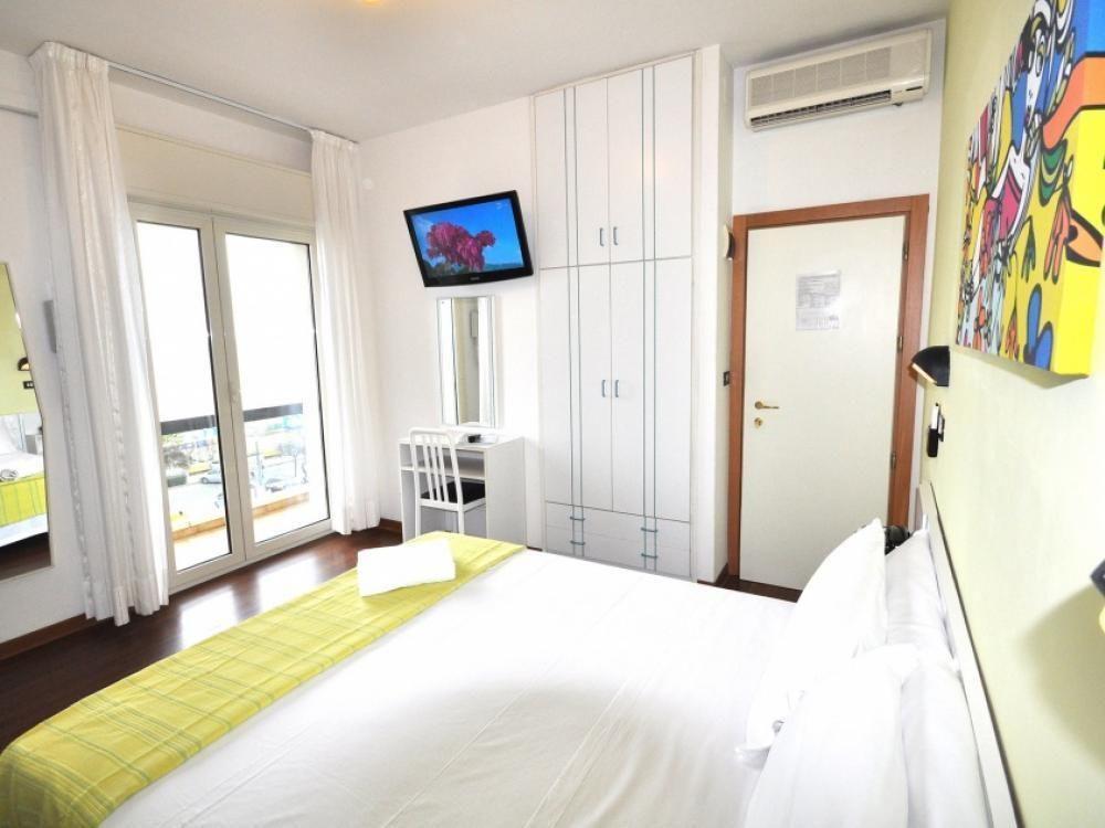 Hotel Adelphi Riccione Eksteriør bilde